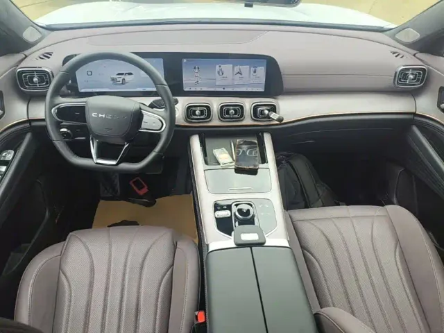 Chery Tiggo 9 — Фото автомобиля 9