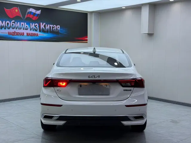 Kia K3 — Фото автомобиля 5