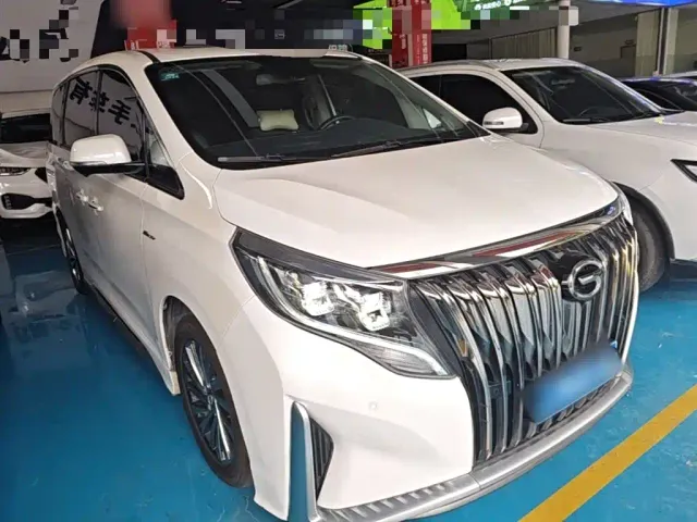 GAC Trumpchi M8 — Фото автомобиля 3