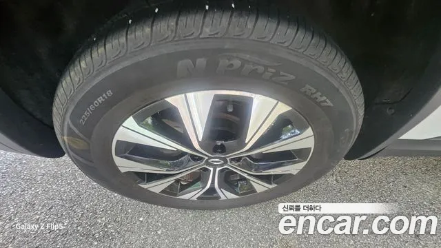 Renault-KoreaSamsung QM6 Новый QM6 2.0 GDe LE Signature 2WD — Фото автомобиля 18