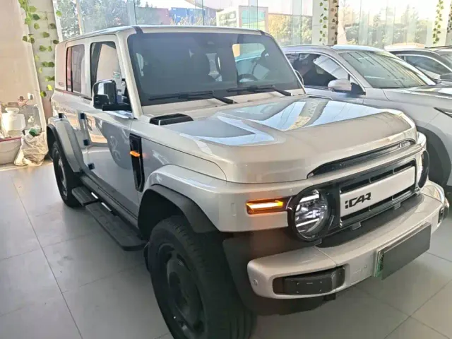 iCAR V23 — Фото автомобиля 3