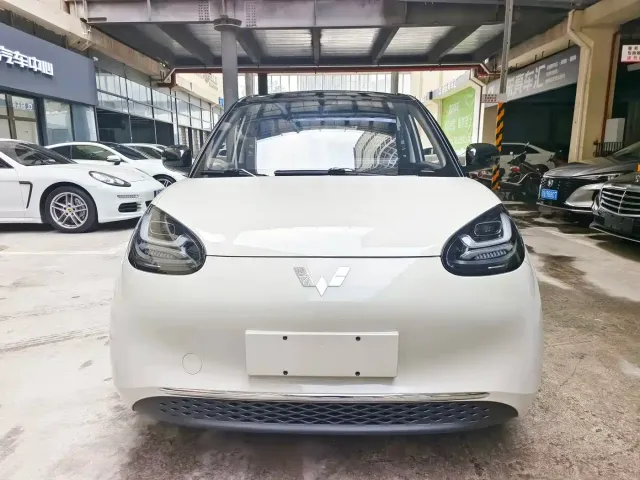 Wuling Bingo — Фото автомобиля 2