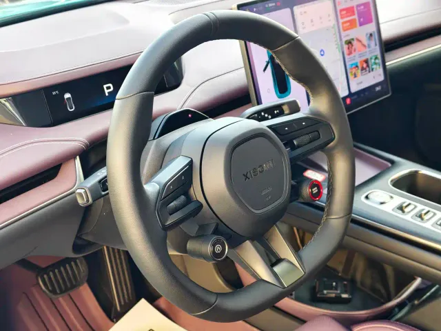 Xiaomi SU7 — Фото автомобиля 10