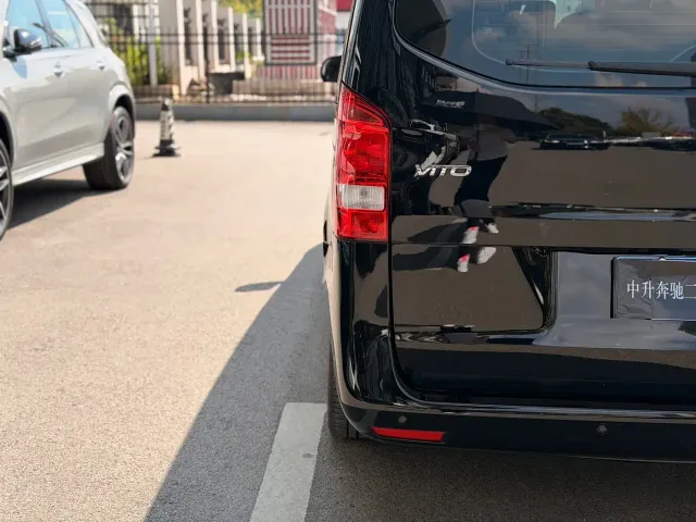 Mercedes-Benz Vito — Фото автомобиля 11