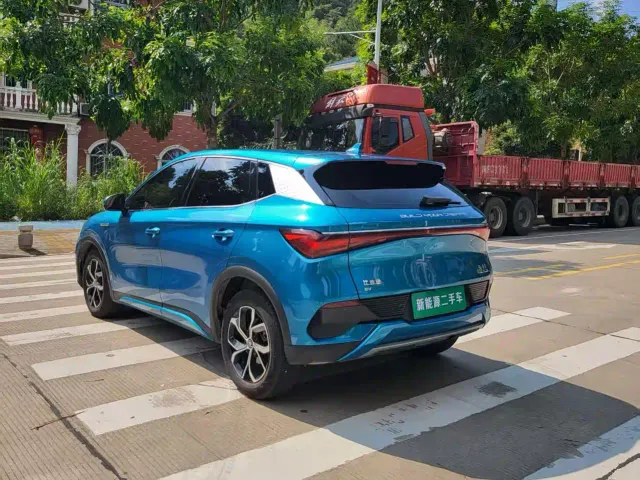 BYD Yuan PLUS — Фото автомобиля 9
