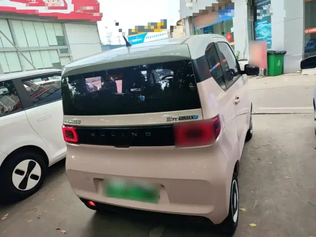 Wuling Hongguang Mini EV — Фото автомобиля 5