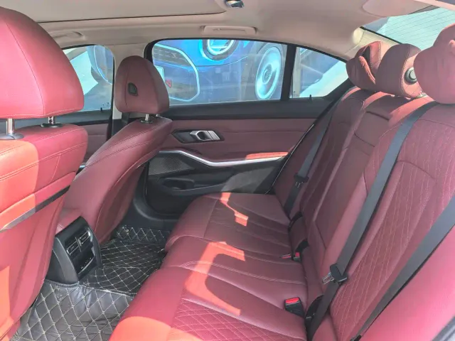 BMW i3 — Фото автомобиля 4