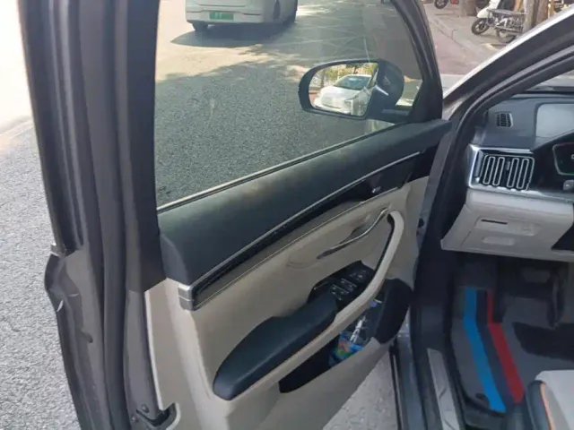 BYD Song PLUS — Фото автомобиля 7