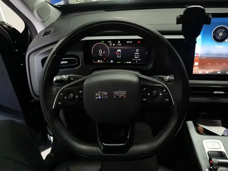 BAIC ORV Beijing Off-Road BJ30 2024 1.5T Magic Core E-Drive Standard Edition — Фото автомобиля 15
