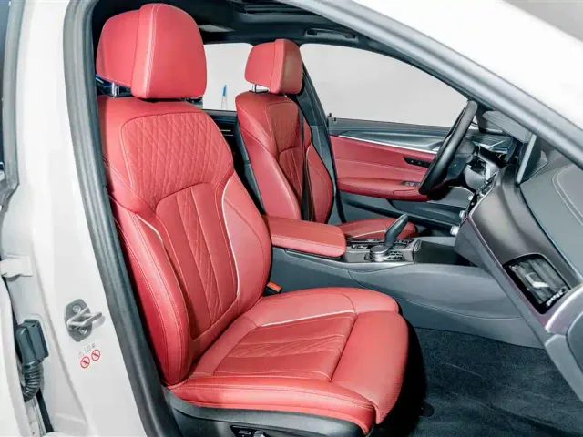 BMW 5 Series — Фото автомобиля 19