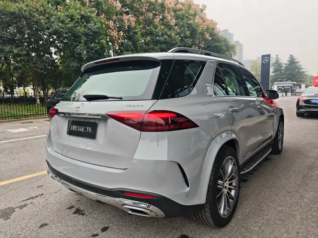 Mercedes-Benz GLE-Class — Фото автомобиля 5