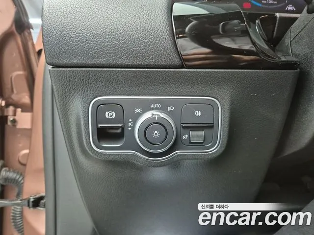 Mercedes-Benz EQA H243 — Фото автомобиля 18
