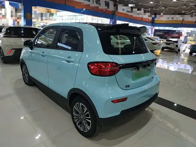Leapmotor T03 — Фото автомобиля 4