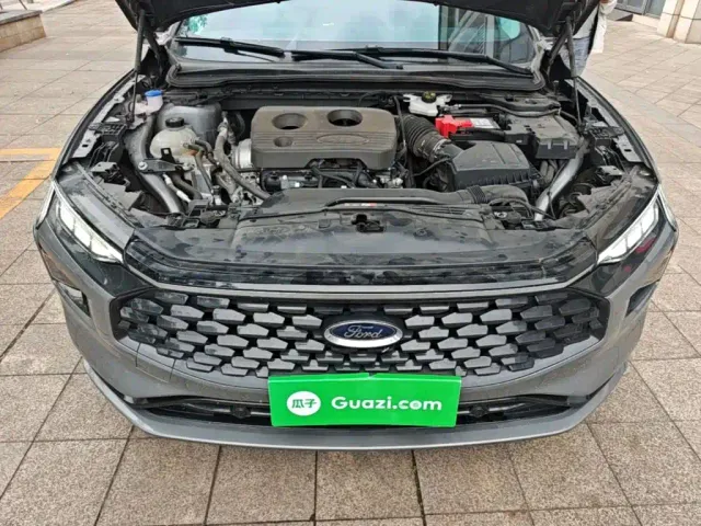 Ford Mondeo — Фото автомобиля 19