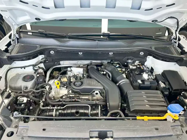 Volkswagen Tharu — Фото автомобиля 24