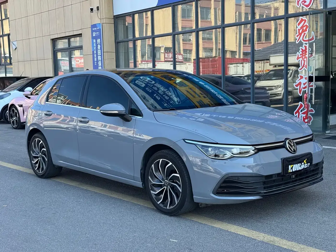 Фотография автомобиля — Volkswagen Golf
