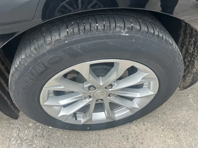 Buick LaCrosse — Фото автомобиля 11