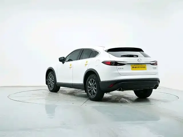 Mazda CX-4 — Фото автомобиля 5