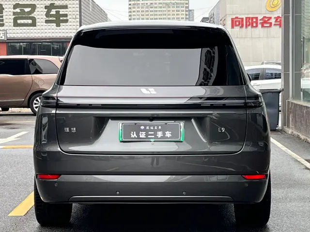 Li Auto L9 — Фото автомобиля 4