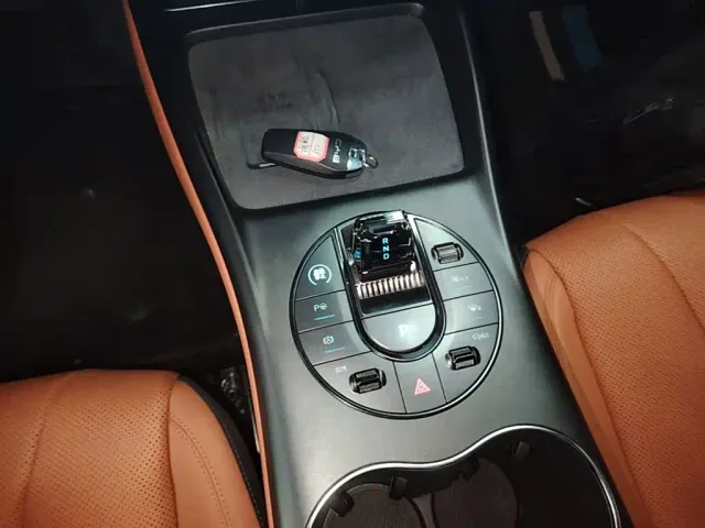 BYD Seal — Фото автомобиля 13