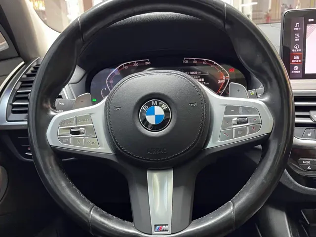 BMW X3 — Фото автомобиля 8