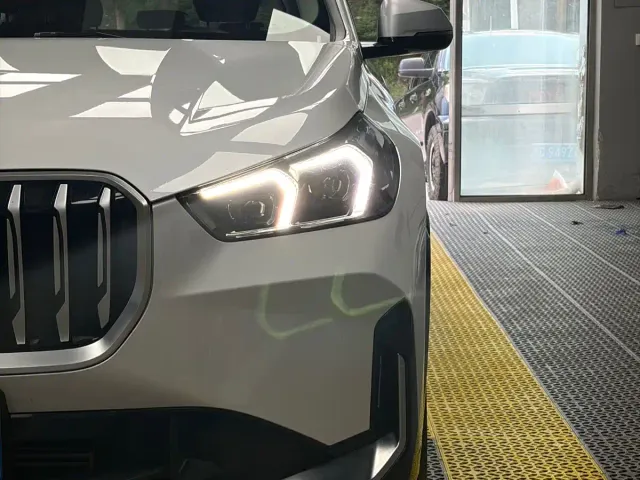BMW X1 — Фото автомобиля 7