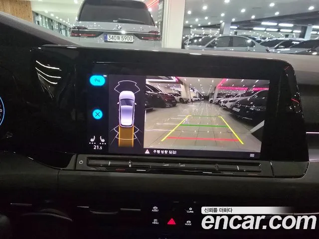 Volkswagen Golf Golf 8 поколение 2.0 TDI Prestige — Фото автомобиля 12