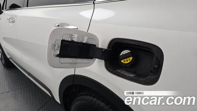 Kia Sorento Sorento 4-е поколение Бензин 2.5T 2WD — Фото автомобиля 30