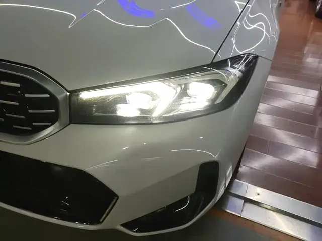 BMW 3 Series — Фото автомобиля 2