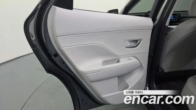 Hyundai Kona Kona Гибрид (SX2) Inspiration — Фото автомобиля 25