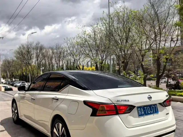 Nissan Teana — Фото автомобиля 11