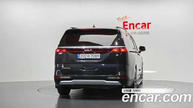 Kia Carnival 4th Gen — Фото автомобиля 4