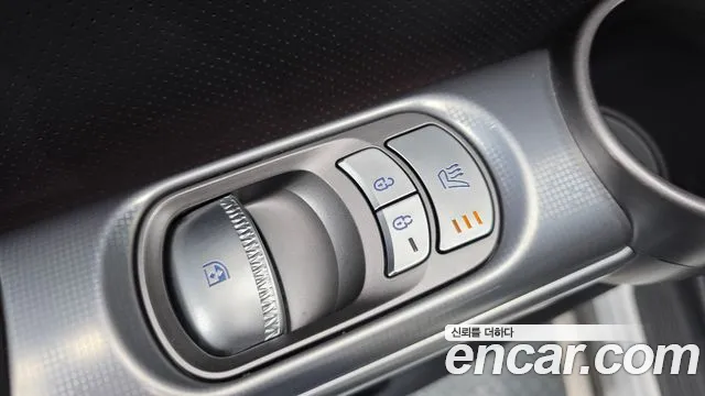 Genesis GV60 — Фото автомобиля 29