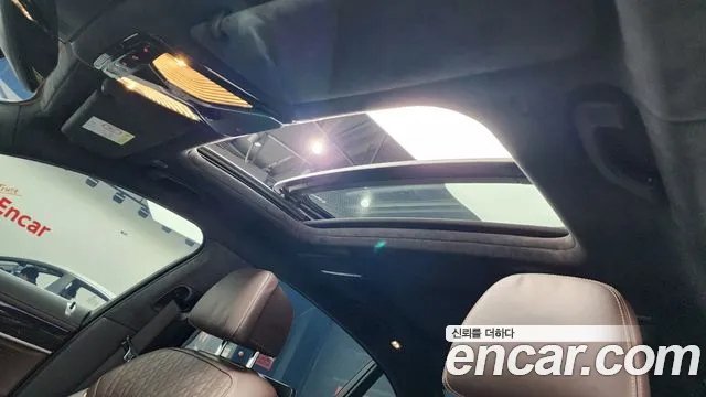 BMW 7-Series — Фото автомобиля 18