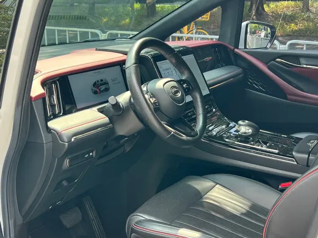 GAC Trumpchi M8 — Фото автомобиля 8