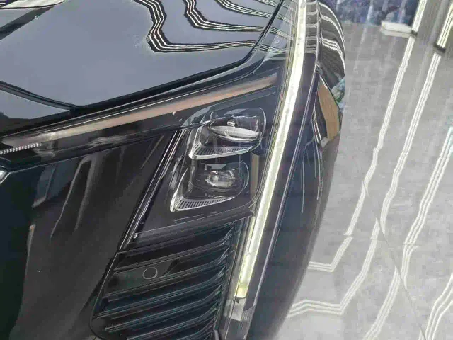 Cadillac CT5 — Фото автомобиля 4
