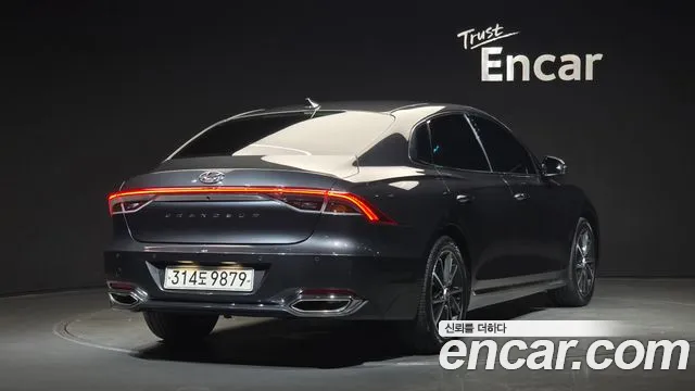 Hyundai Grandeur Новый Grandeur IG — Фото автомобиля 2