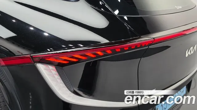 Kia EV6 — Фото автомобиля 8
