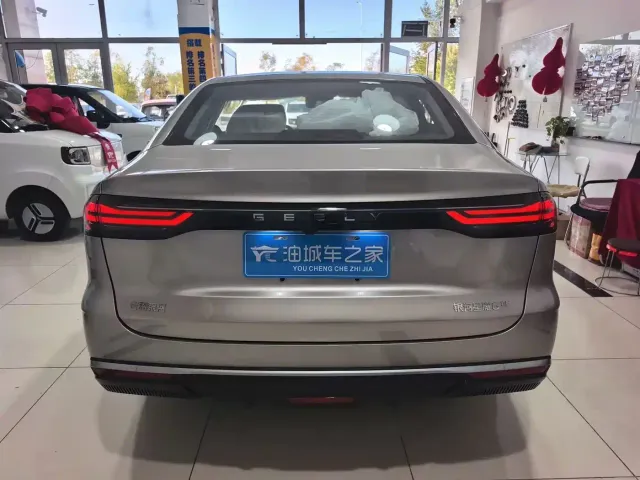Geely Galaxy Stellar 6 — Фото автомобиля 5