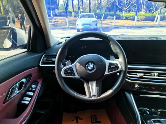 BMW 3 Series — Фото автомобиля 10