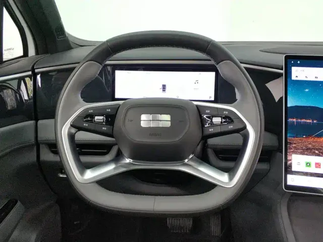 Geely Galaxy L7 — Фото автомобиля 14