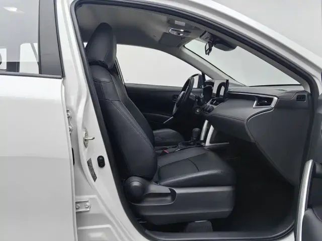 Toyota Corolla Cross — Фото автомобиля 23
