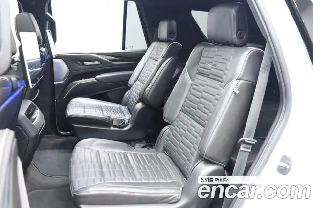 Cadillac Escalade Escalade 5 поколение — Фото автомобиля 8