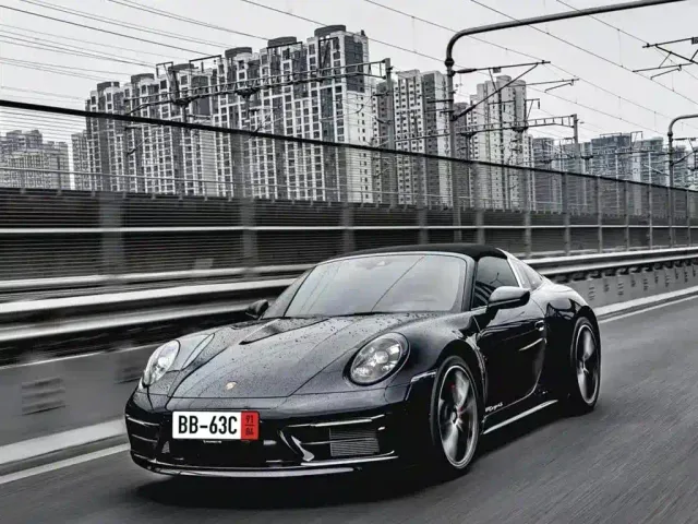 Фотография автомобиля — Porsche 911