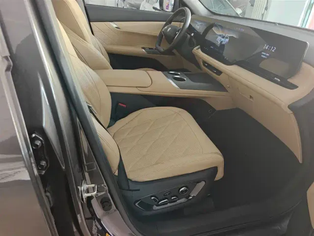 Changan CS75 Plus — Фото автомобиля 19