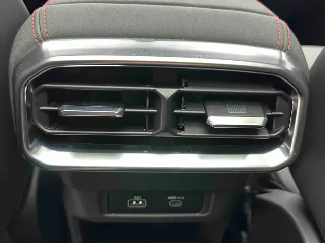 Jetour Jetour Traveler 2023 Model 1.5T 2WD Discovery PRO — Фото автомобиля 18