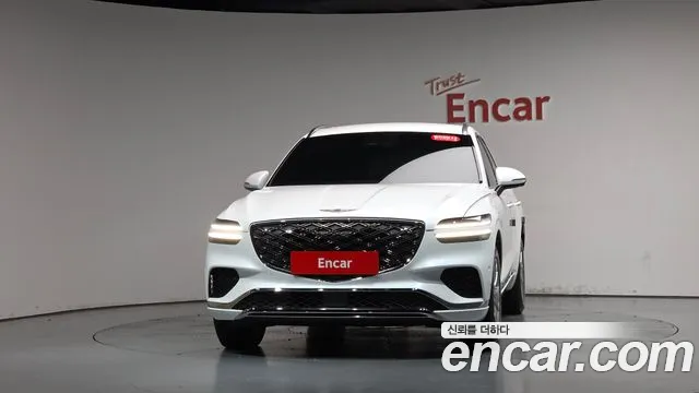Genesis GV70 — Фото автомобиля 3