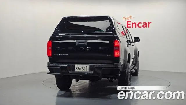 Chevrolet Colorado — Фото автомобиля 4