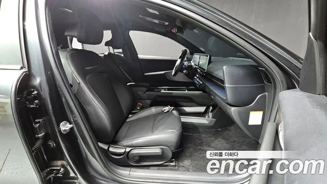 Hyundai Ioniq 6 — Фото автомобиля 16