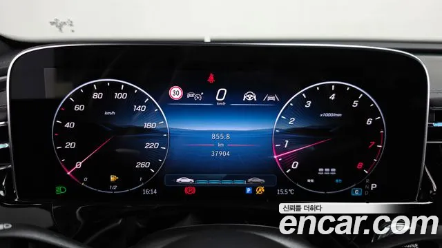 Mercedes-Benz E-Class W214 — Фото автомобиля 11